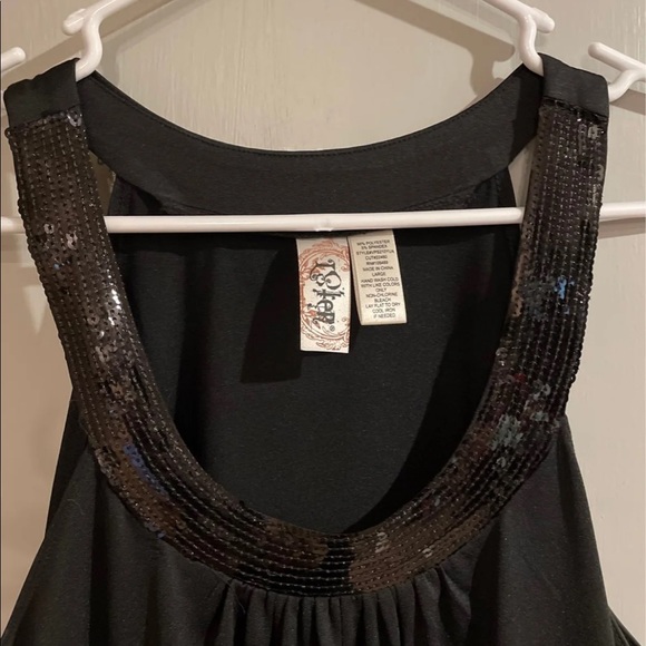 Womans tank top - Picture 1 of 4